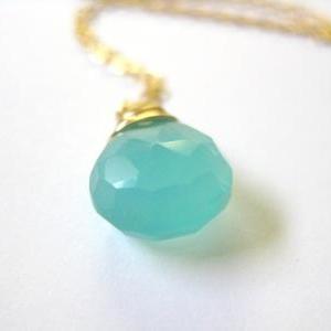 Aqua Blue Chalcedony And Gold Necklace. 14k Gold..